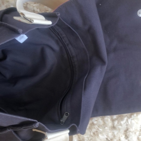 DISNEY | Disney x Junk Food Mickey Mouse Messenger Bag - Picture 5 of 7